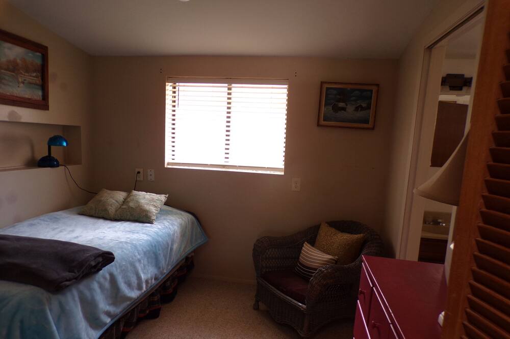 Photo of Bedroom in Cloudcroft