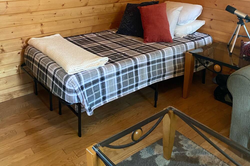 Photo of Bedroom in Mammoth Creek