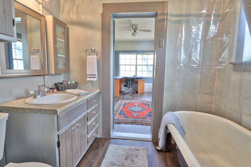 Photo of Bathroom in Johnson City