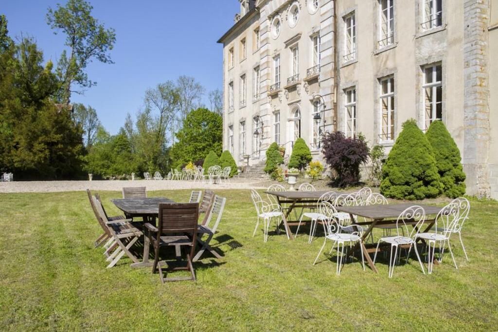 Photo of Outdoor in Pleurs