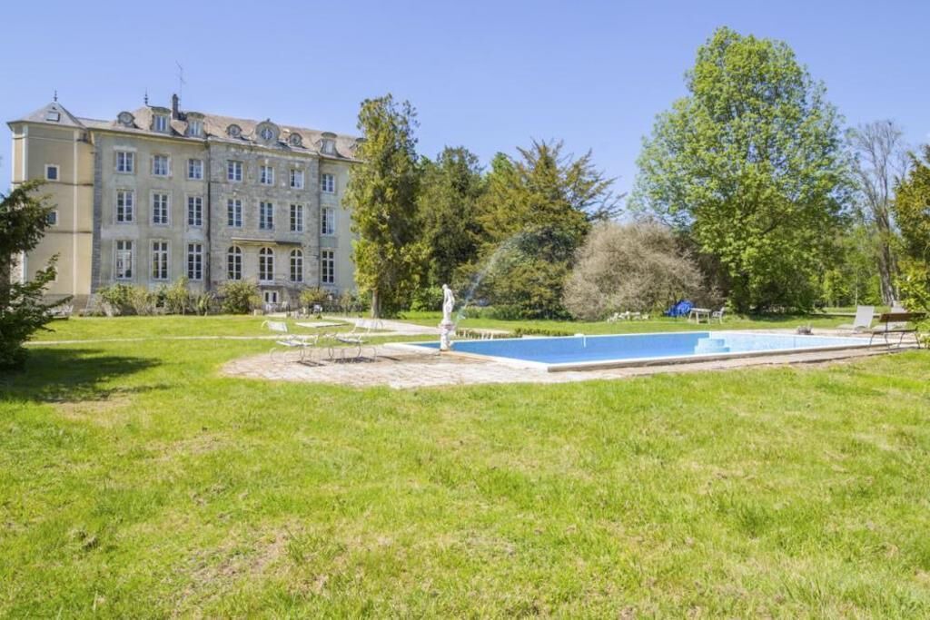 Photo of Outdoor in Pleurs