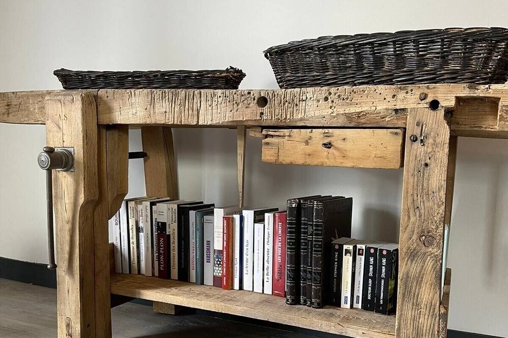 Photo of Bedroom in Sierville