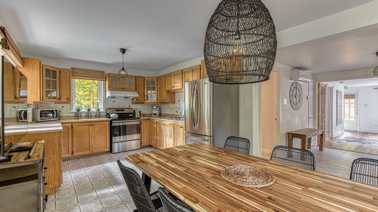 Photo of Kitchen in L'Ile-d'Orleans Regional County Municipality