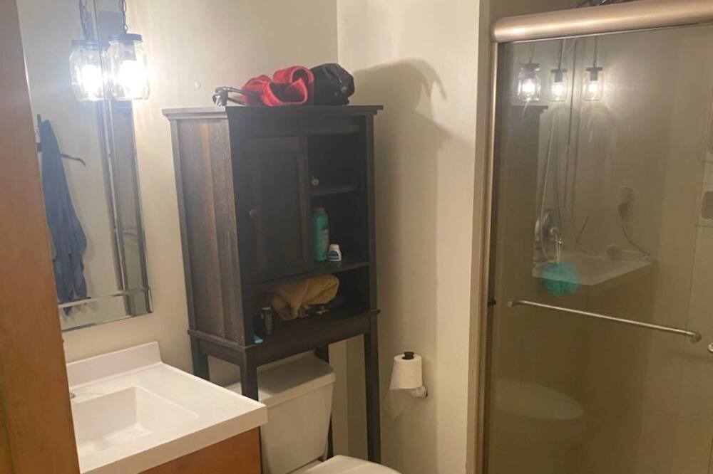 Photo of Bathroom in Wholesale District