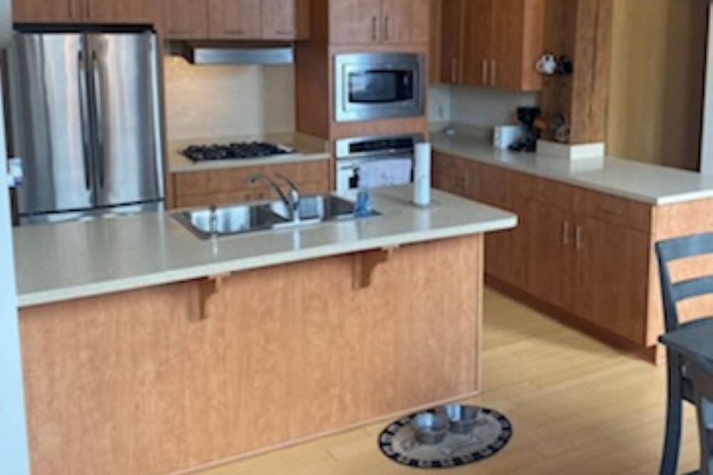 Photo of Kitchen in Wholesale District