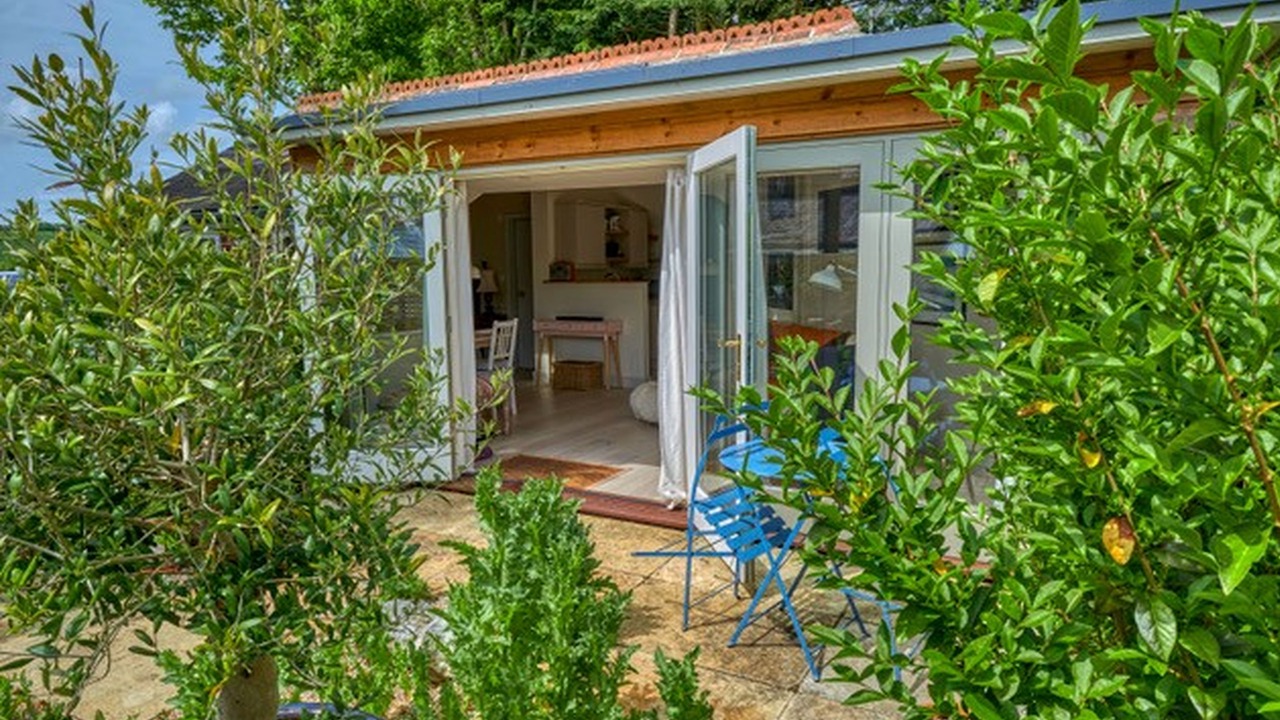 Photo of Outdoor in East Woodyates