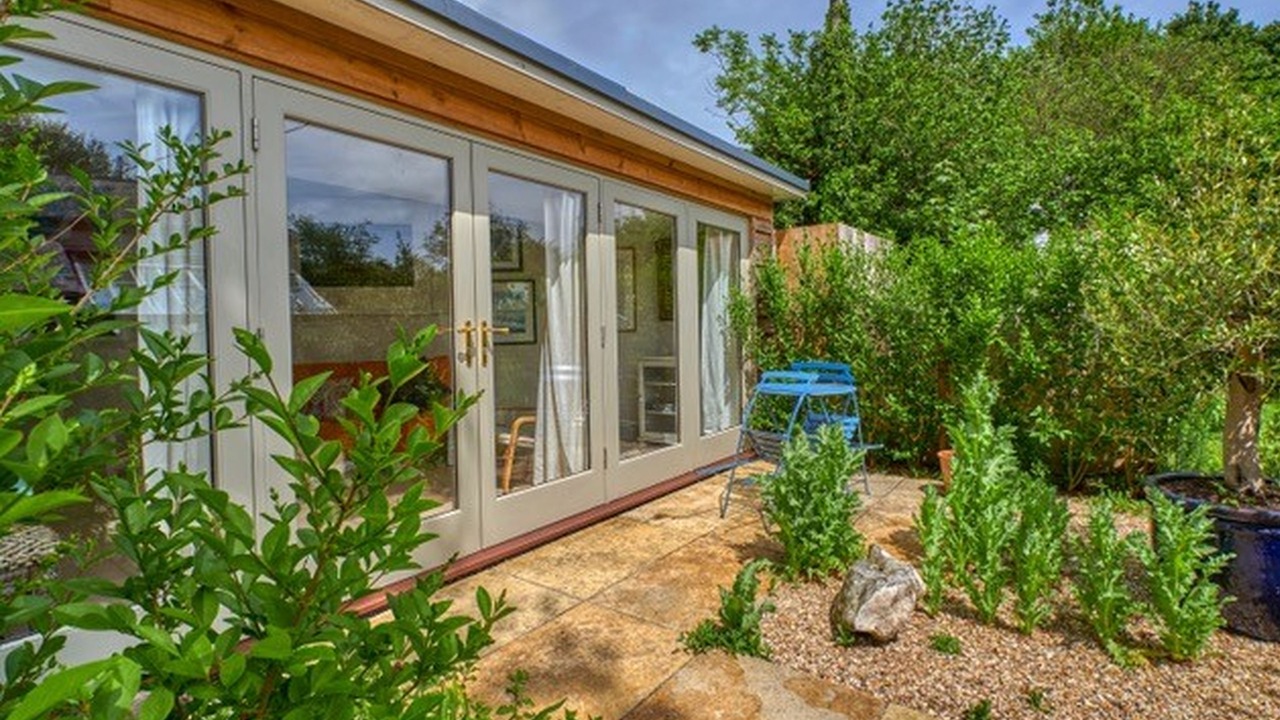 Photo of Others in East Woodyates