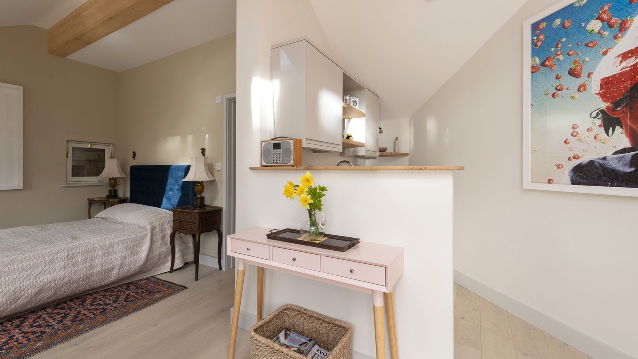 Photo of Others in East Woodyates