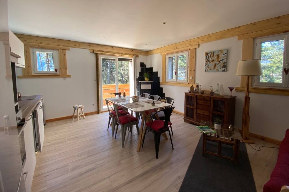 Photo of Livingroom in Meolans-Revel
