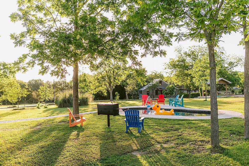 Photo of Outdoor in Round Top