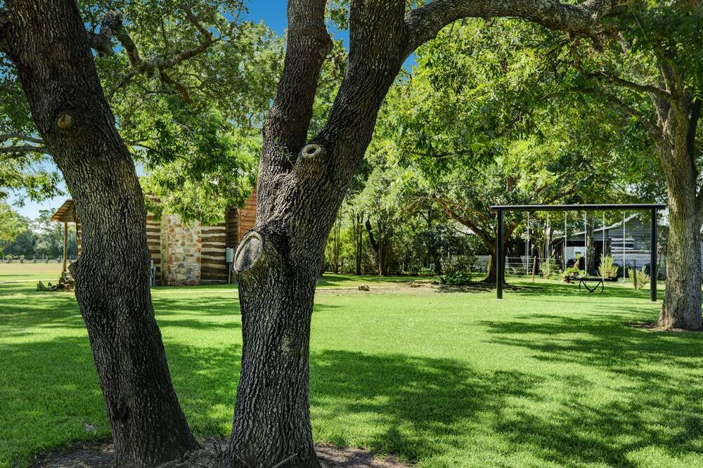 Photo of Outdoor in Round Top