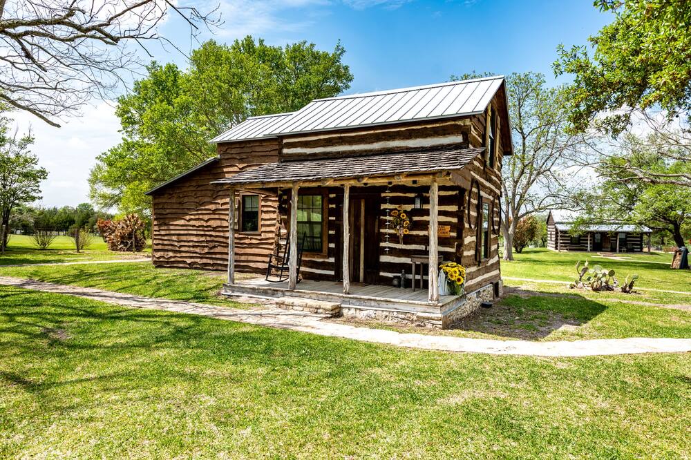 Photo of Outdoor in Round Top
