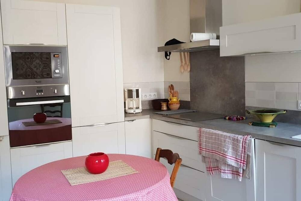 Photo of Kitchen in Caderousse