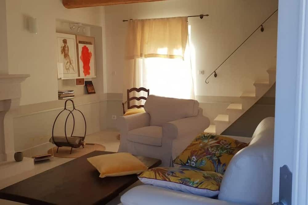 Photo of Livingroom in Caderousse