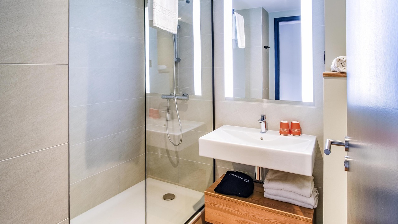 Photo of Others in Albertville