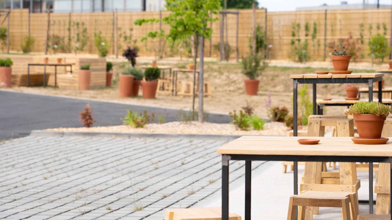 Photo of Outdoor in Pace