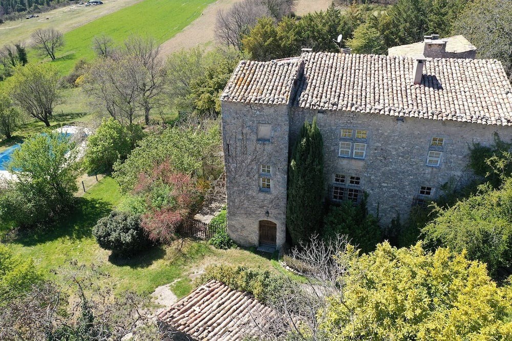 Photo of Outdoor in Saint-Michel-l'Observatoire