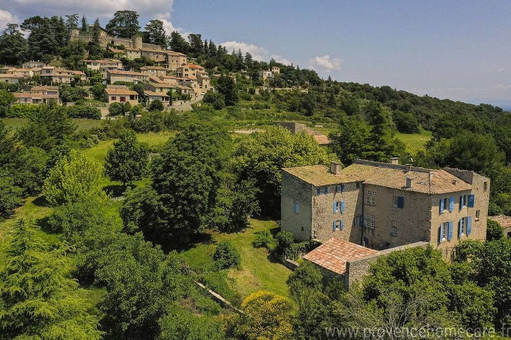 Photo of Outdoor in Saint-Michel-l'Observatoire