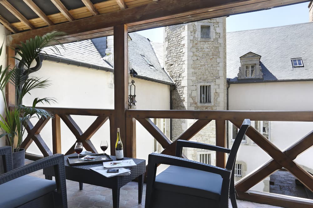 Photo of Bedroom in Auxey-Duresses