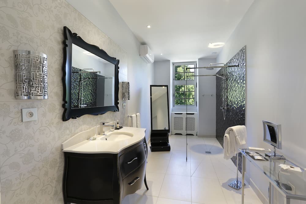 Photo of Bedroom in Auxey-Duresses