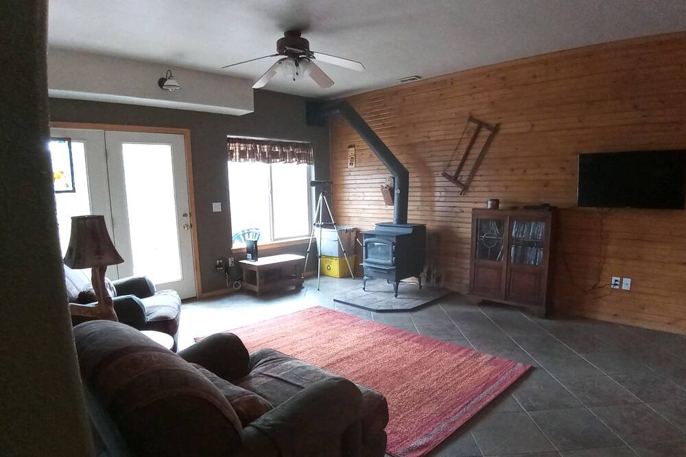 Photo of Livingroom in Spring Valley
