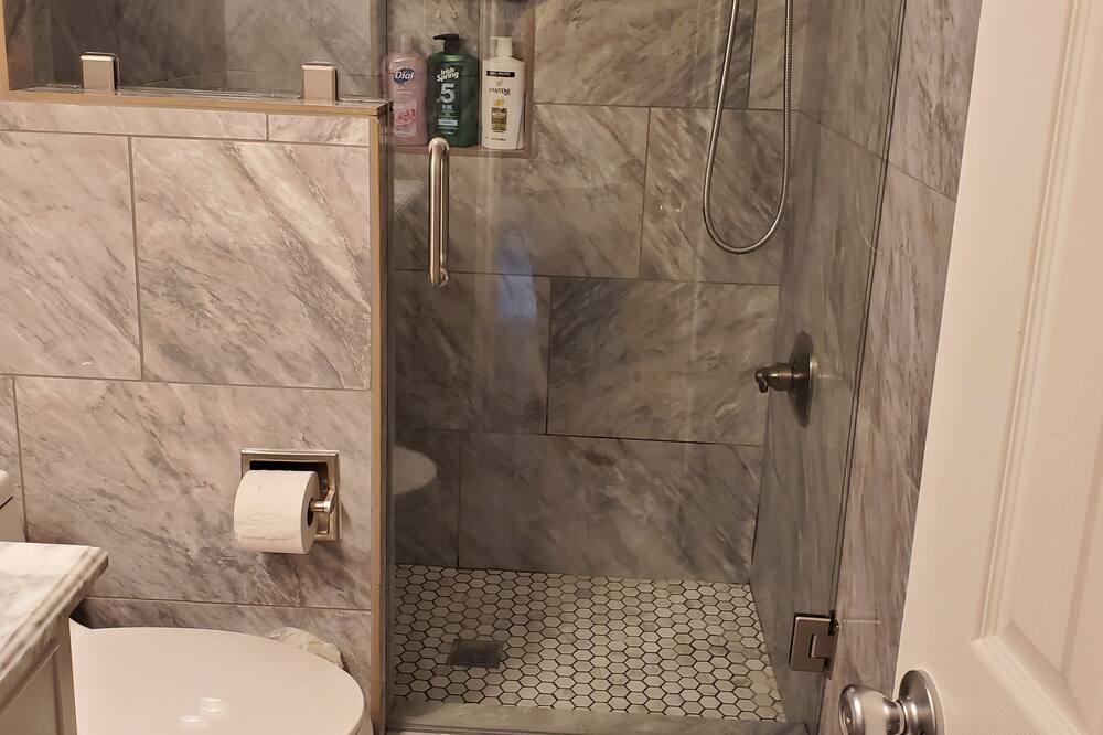 Photo of Bathroom in Humble