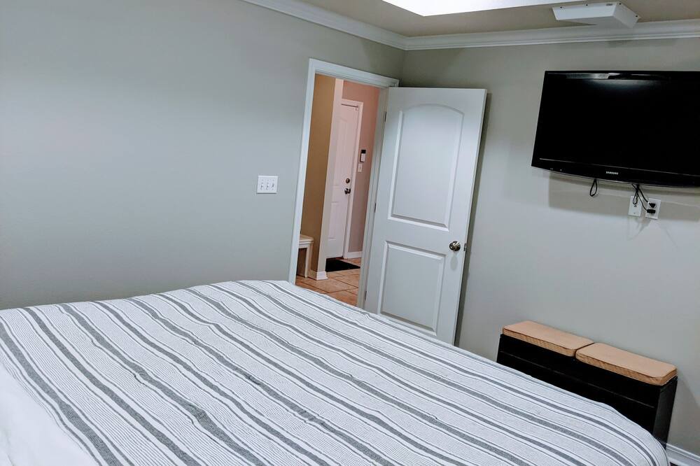 Photo of Bedroom in Shreveport