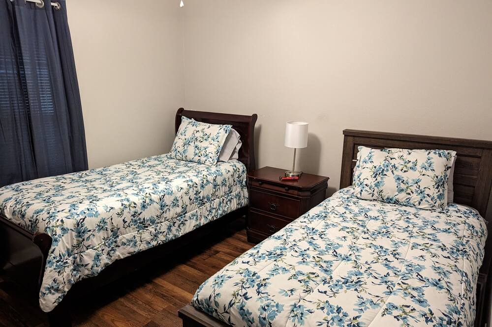 Photo of Bedroom in Shreveport