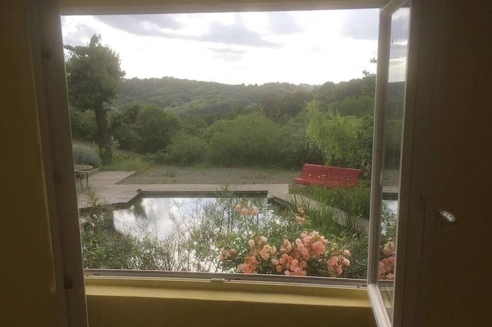 Photo of Bedroom in Saint-Boes