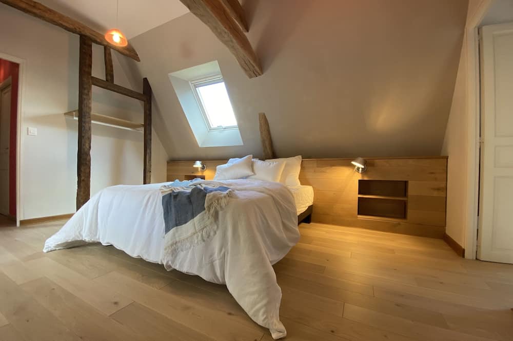 Photo of Bedroom in Gennes-Val-de-Loire