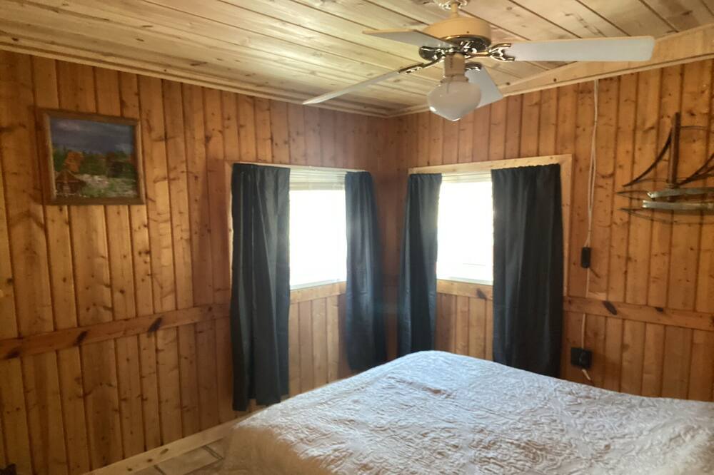 Photo of Bedroom in Harrison