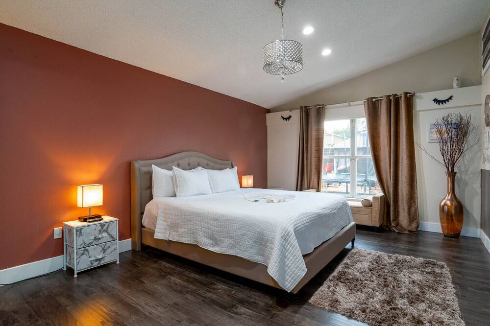 Photo of Bedroom in Fairvilla