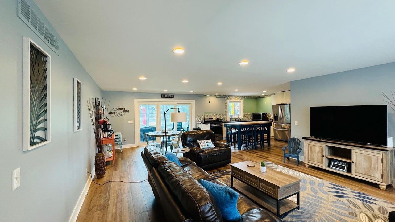 Photo of Livingroom in Cassopolis