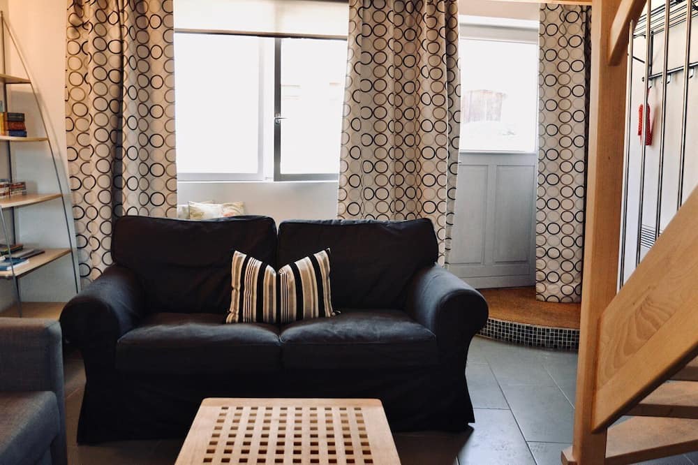 Photo of Livingroom in Bellegarde-du-Razes