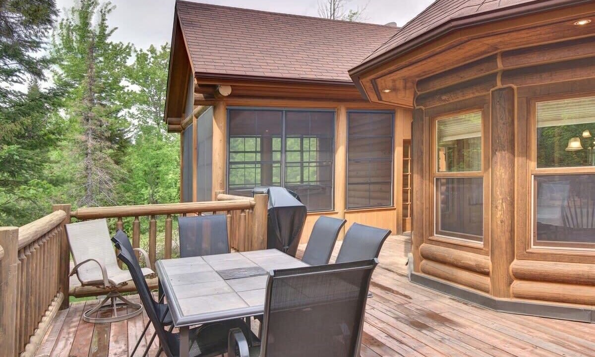 Photo of Patio Balcony in Fiddler Lake Resort