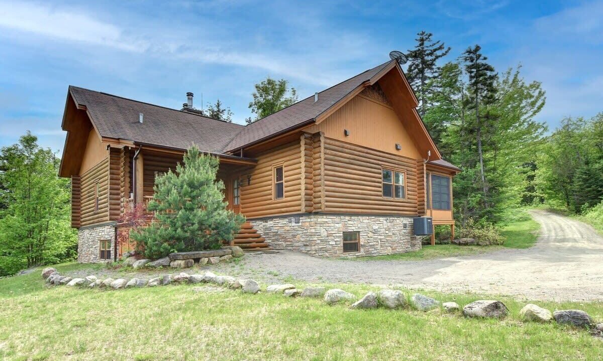 Photo of Outdoor in Fiddler Lake Resort