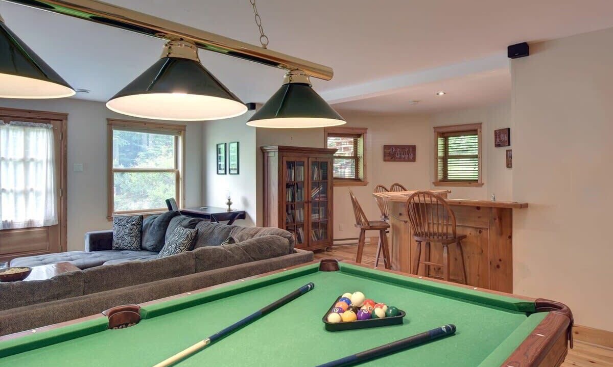 Photo of Bedroom in Fiddler Lake Resort