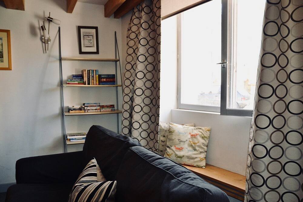 Photo of Livingroom in Alaigne