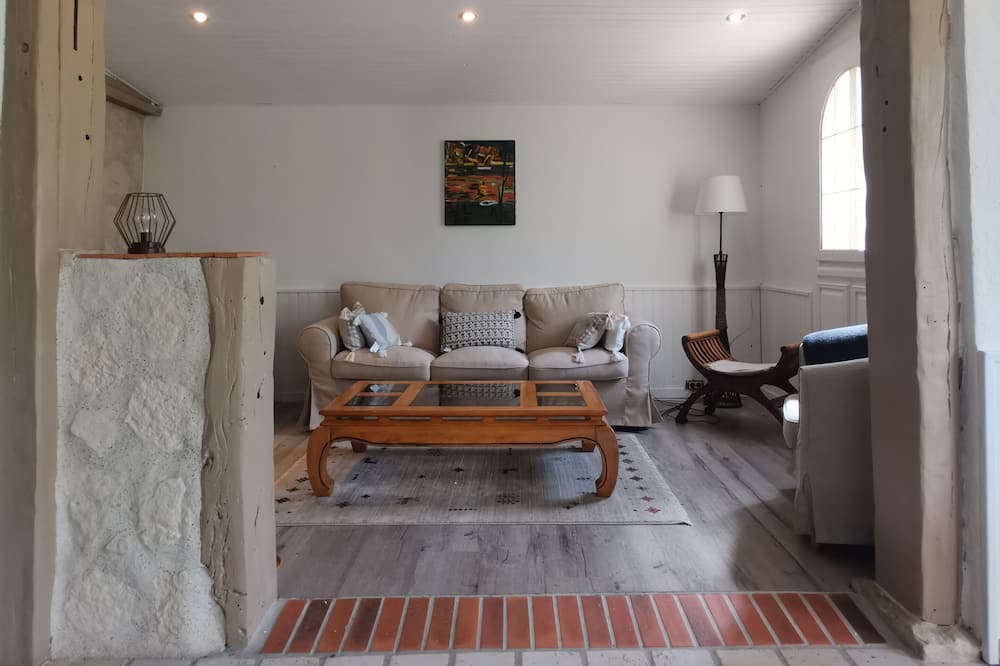 Photo of Livingroom in Coullons