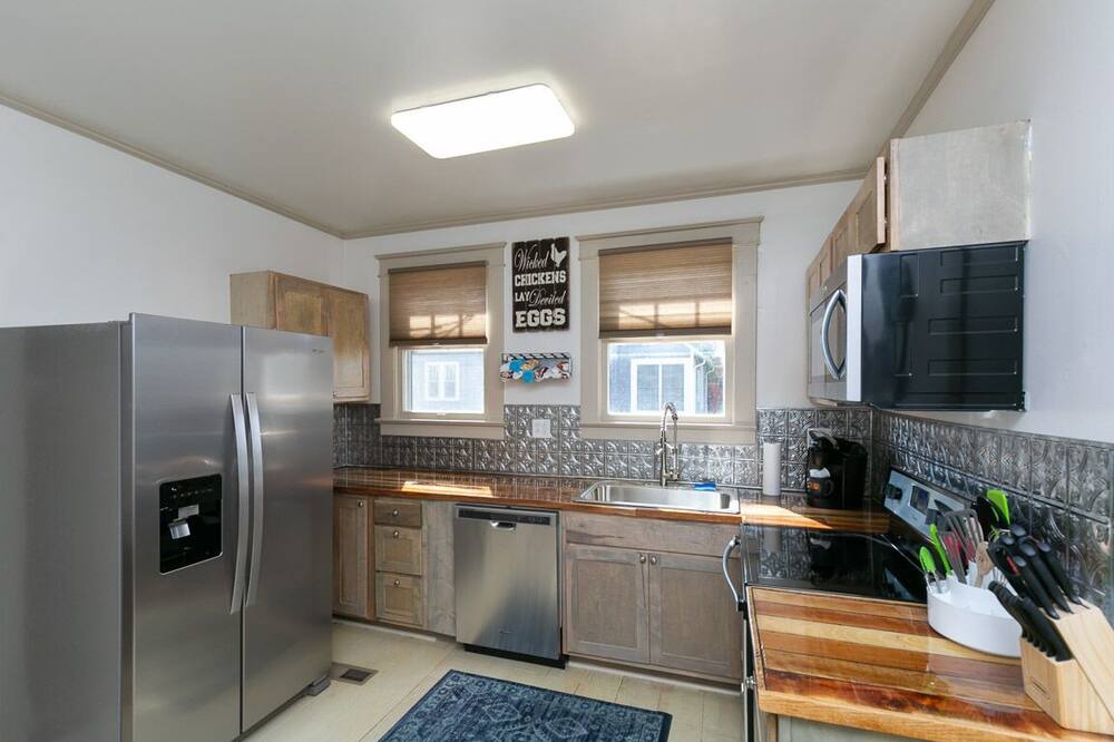 Photo of Kitchen in Ashland City