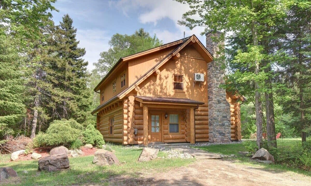 Photo of Outdoor in Fiddler Lake Resort