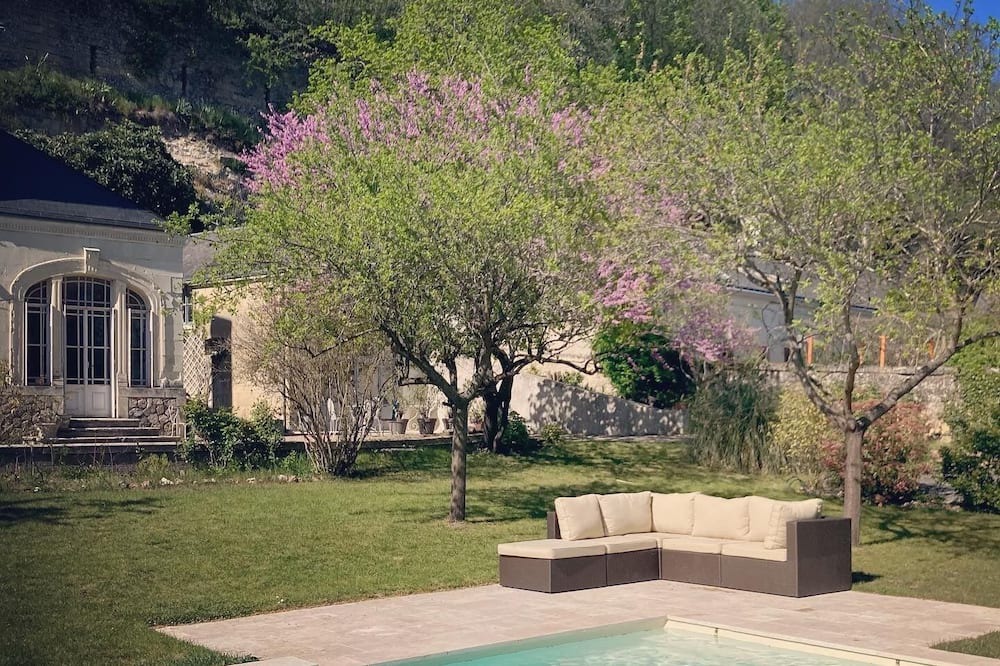 Photo of Outdoor in Cinq-Mars-la-Pile