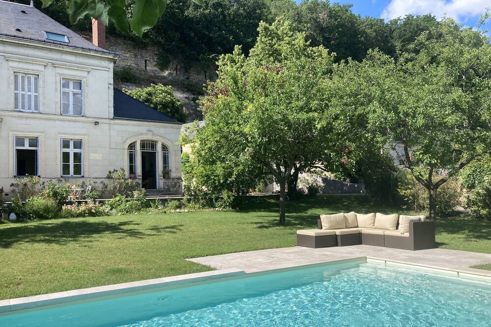 Photo of Outdoor in Cinq-Mars-la-Pile