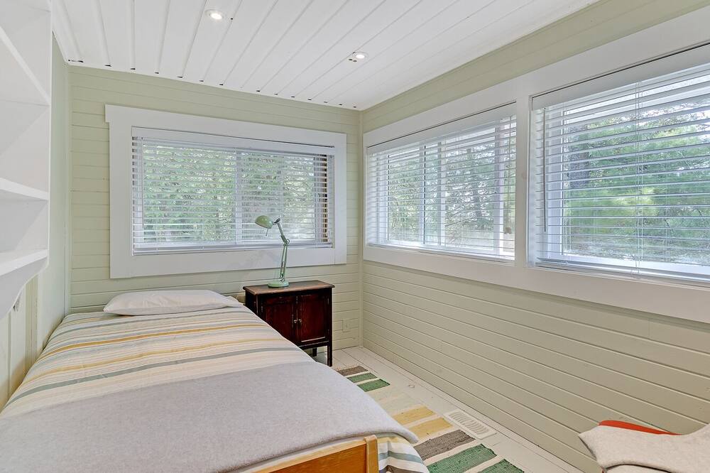 Photo of Bedroom in Dunsford