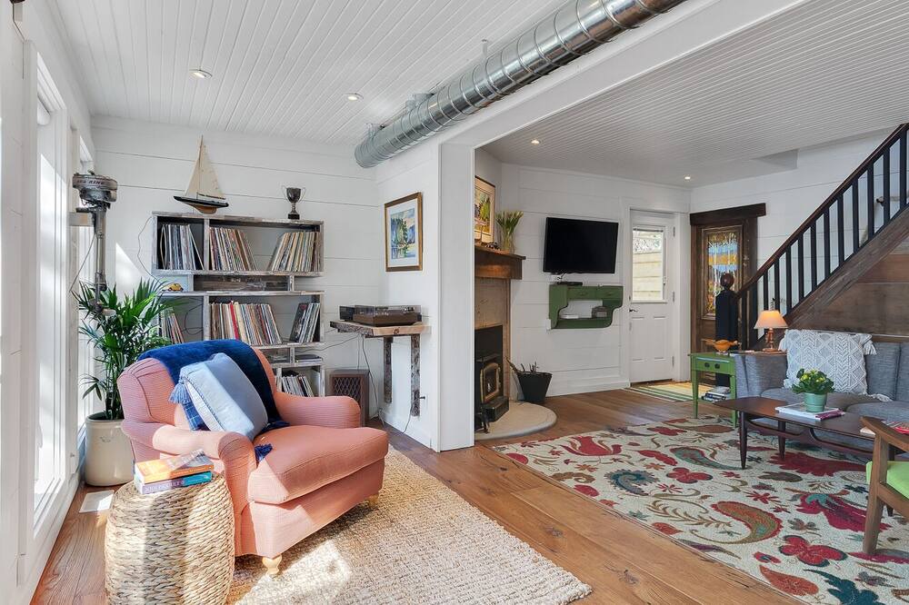 Photo of Livingroom in Dunsford