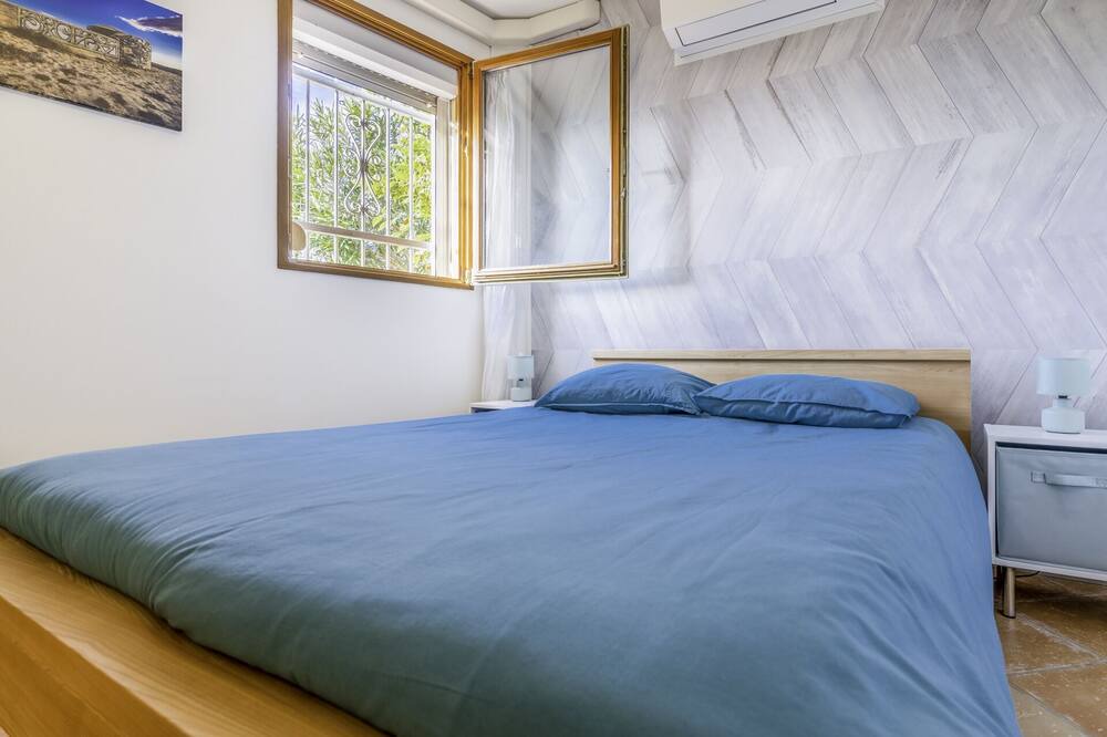 Photo of Bedroom in Taillet
