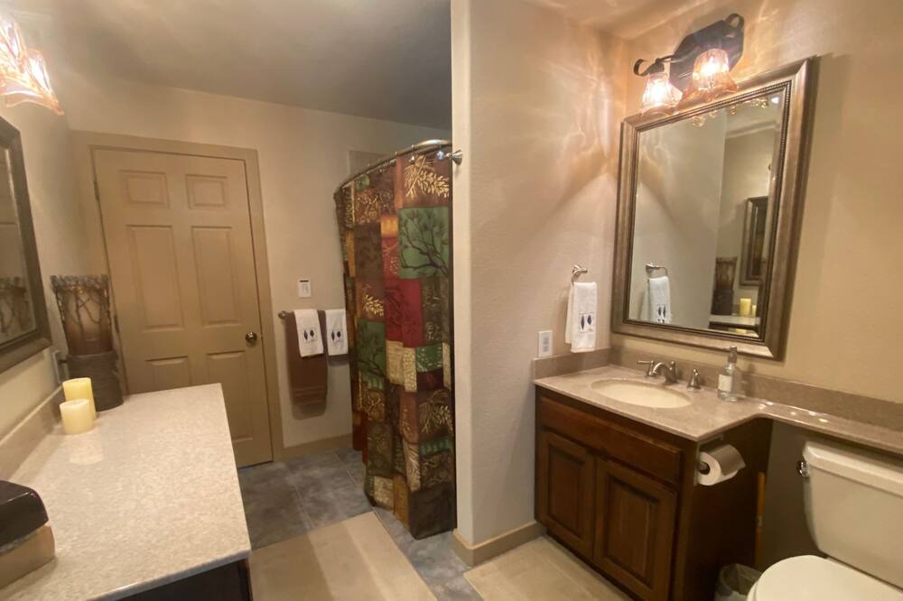 Photo of Others in Carmen