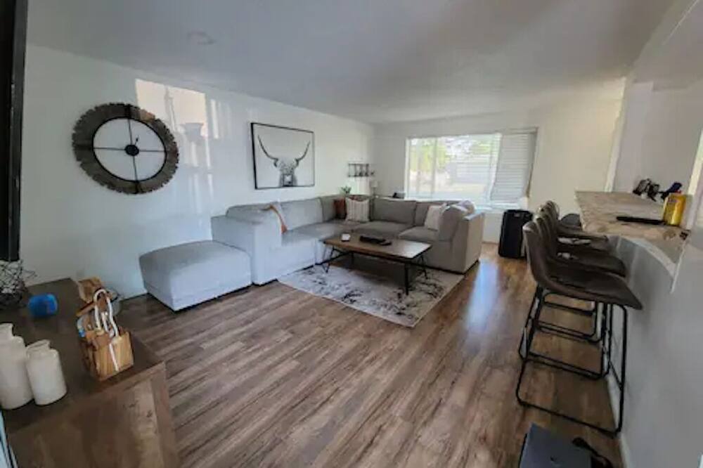 Photo of Livingroom in West Stayton