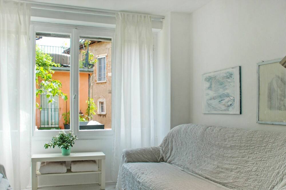 Photo of Bedroom in Tremona