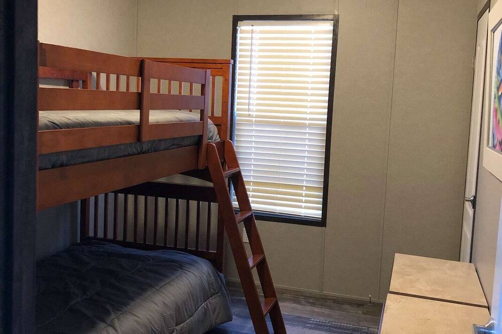 Photo of Bedroom in Gordonville